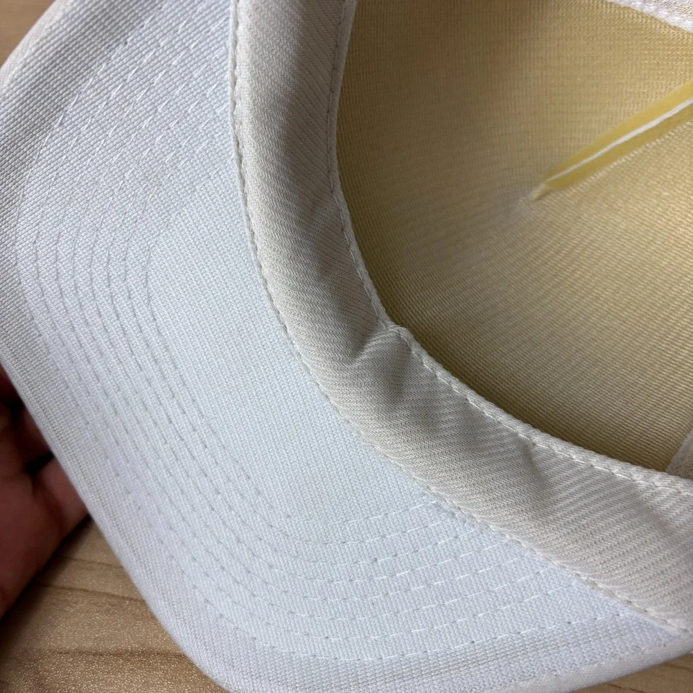 Hurley Hat Cap Snap Back White Trucker Surf Surfing Outdoors
